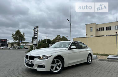 Седан BMW 3 Series 2015 в Одессе