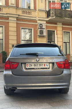 Универсал BMW 3 Series 2009 в 