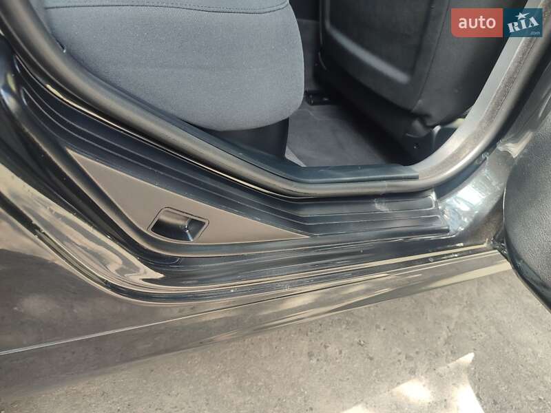 Седан BMW 3 Series 2004 в Харькове фото 21 Седан BMW 3 Series 2004 в Харькове