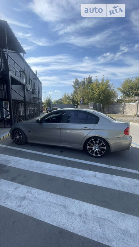 Седан BMW 3 Series 2007 в Чернигове