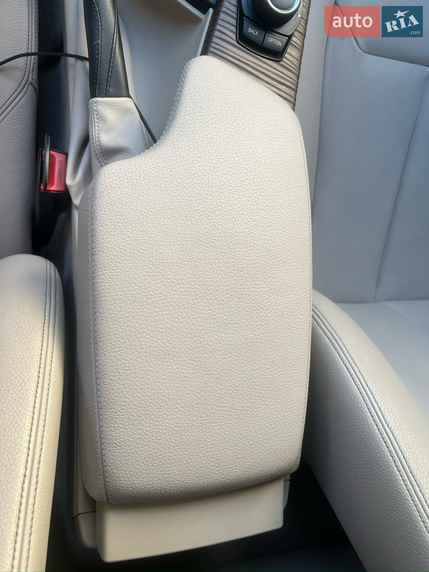 2012 BMW 3er - мініатюра 15