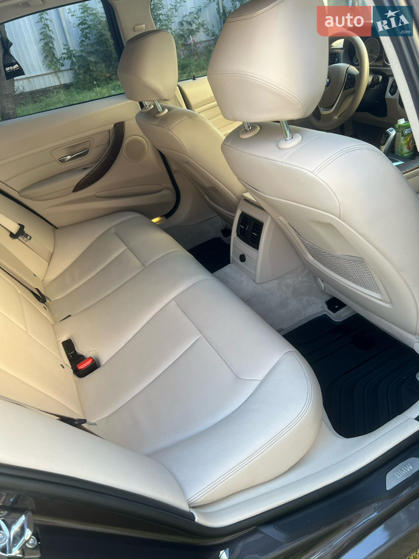 2012 BMW 3er - мініатюра 16