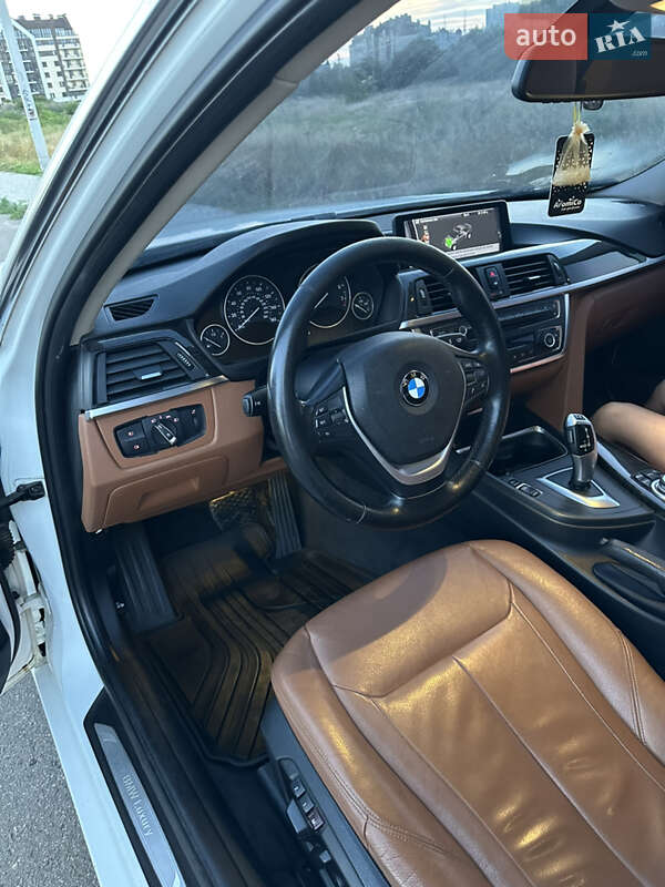Седан BMW 3 Series 2012 в Одесі