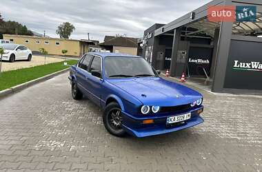 Седан BMW 3 Series 1985 в Шумске