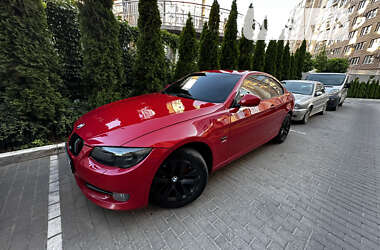 Купе BMW 3 Series 2013 в Чернівцях