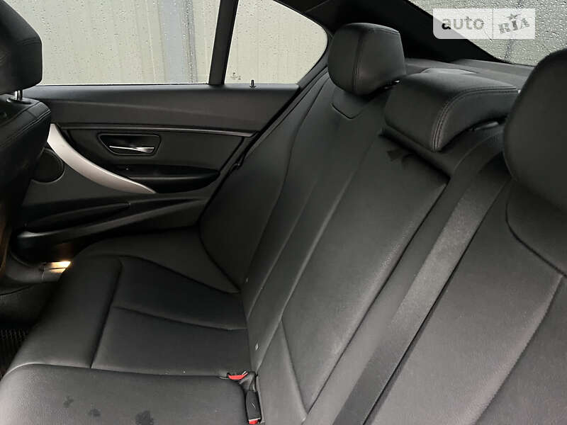 Седан BMW 3 Series 2015 в Хмельницком фото 21 Седан BMW 3 Series 2015 в Хмельницком