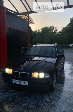 Универсал BMW 3 Series 1996 в Новояворовске