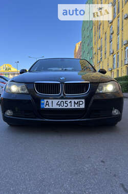 Седан BMW 3 Series 2005 в Киеве