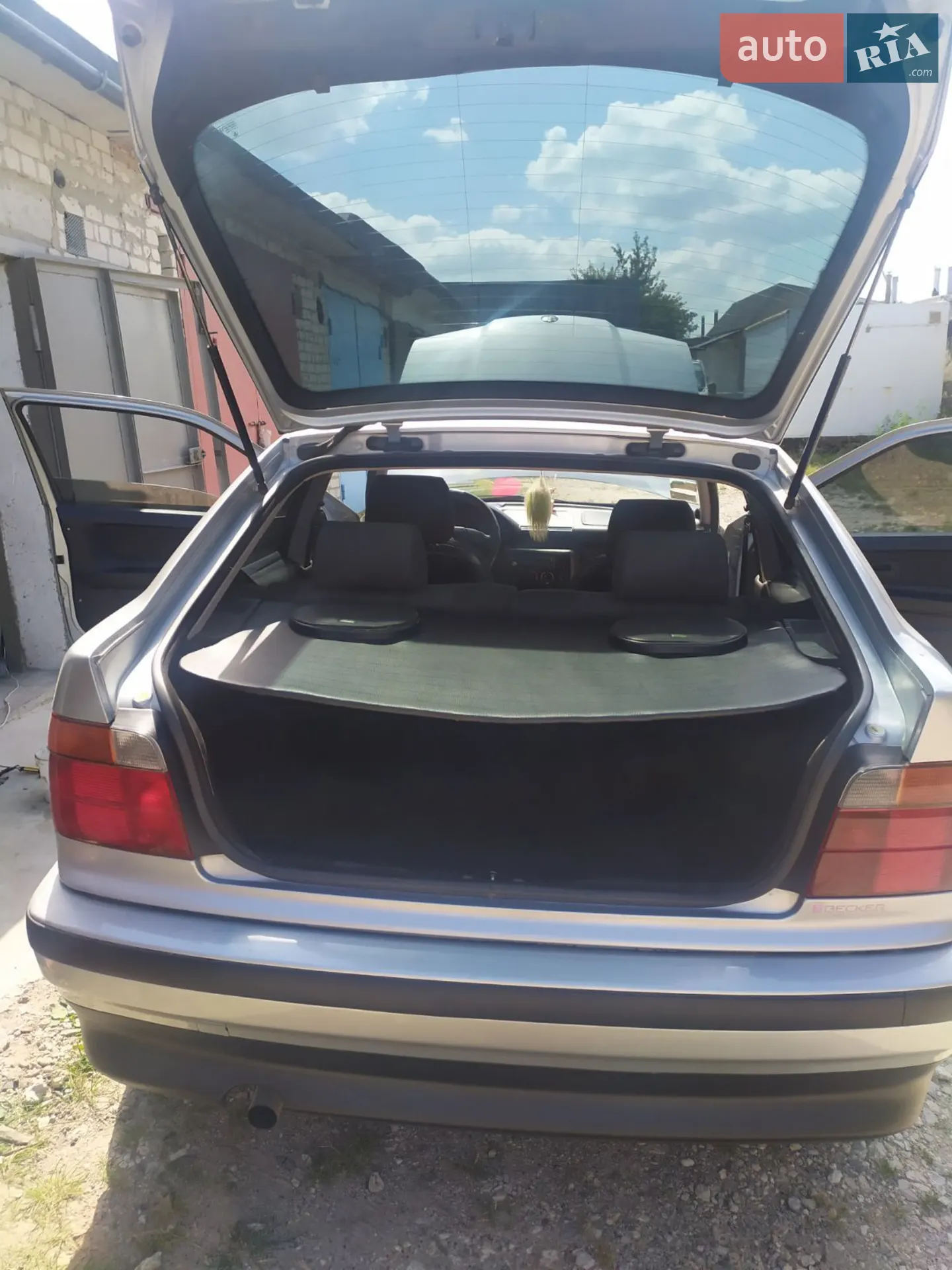 BMW 3 Series 1996 VIN WBAAK510409430469 фото оголошення 6 з 12