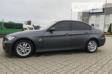 Седан BMW 3 Series 2005 в Яворове