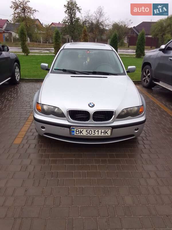 Седан BMW 3 Series 2002 в Заречном фото 3 Седан BMW 3 Series 2002 в Заречном