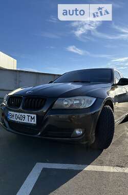 Седан BMW 3 Series 2011 в Виннице