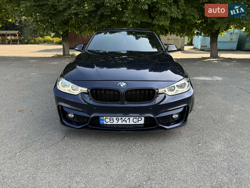 Седан BMW 3 Series 2017 в Чернигове