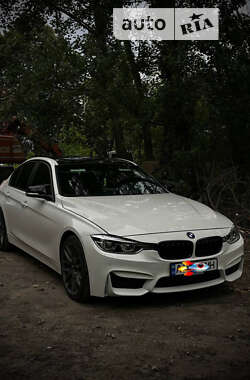 Седан BMW 3 Series 2013 в Киеве