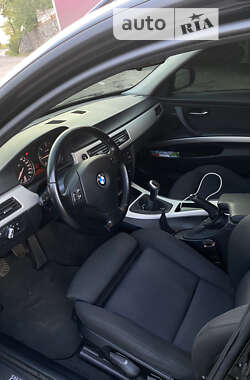 Универсал BMW 3 Series 2010 в Первомайске