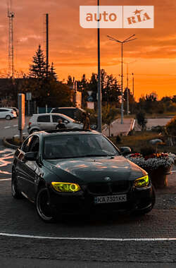 Купе BMW 3 Series 2010 в Ирпене