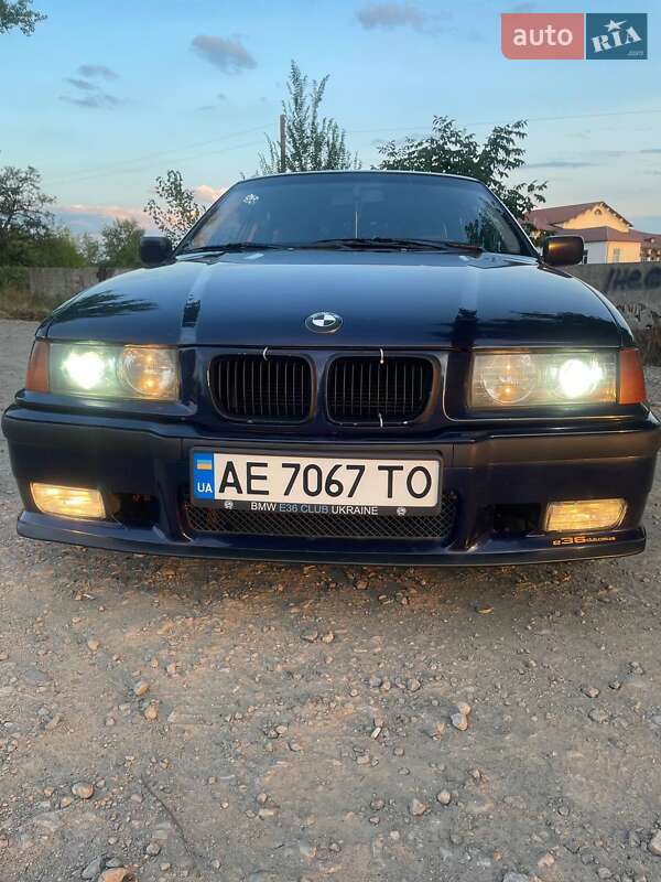 Купе BMW 3 Series 1995 в Новомосковске