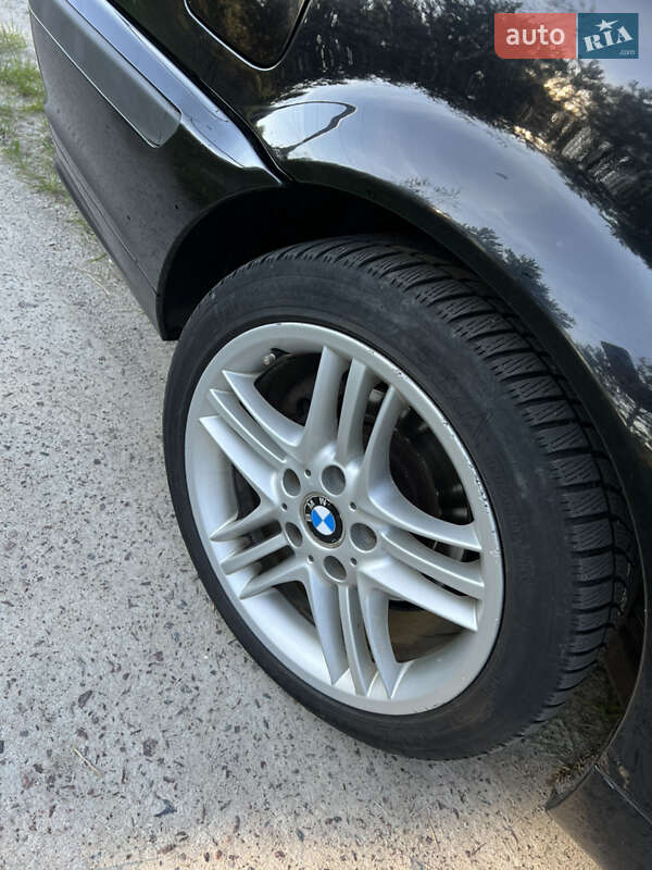 Универсал BMW 3 Series 2005 в Вараше