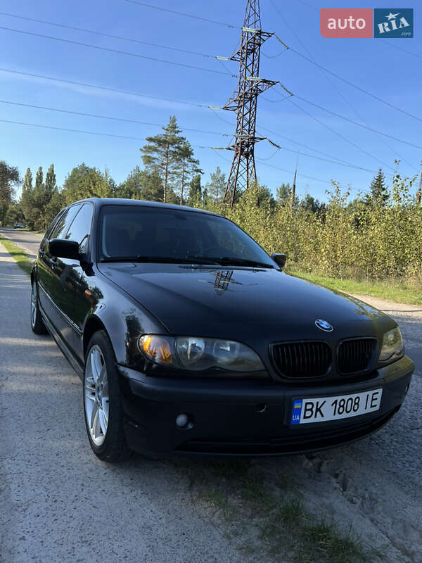 Универсал BMW 3 Series 2005 в Вараше