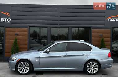 Седан BMW 3 Series 2009 в Ровно