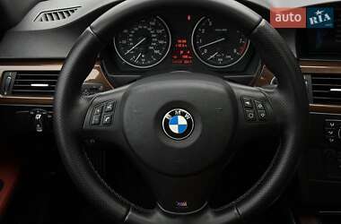 Седан BMW 3 Series 2009 в Ровно