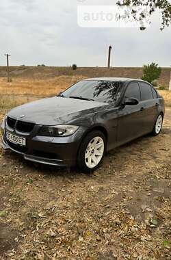 Седан BMW 3 Series 2005 в Михайловке