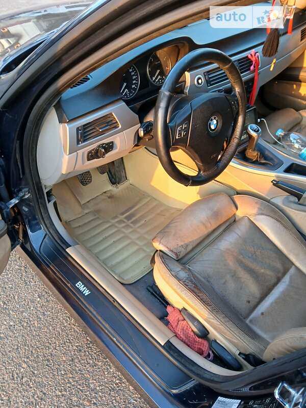 Седан BMW 3 Series 2005 в Одесі