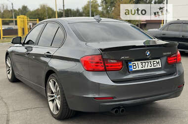 Седан BMW 3 Series 2014 в Кременчуці