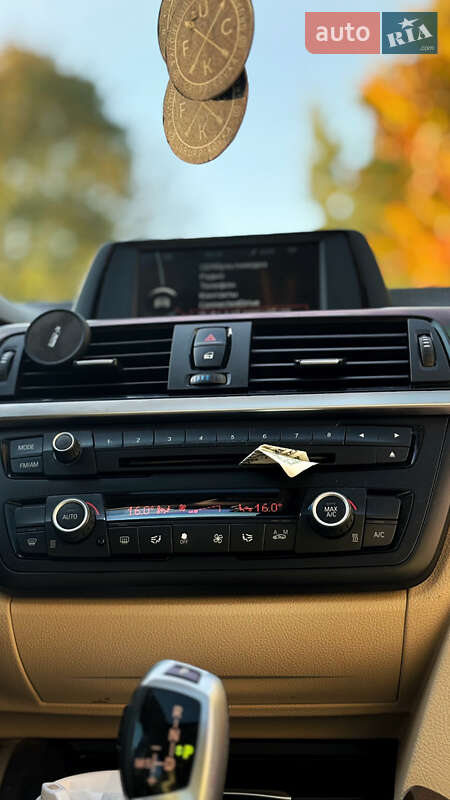 Седан BMW 3 Series 2013 в Ровно