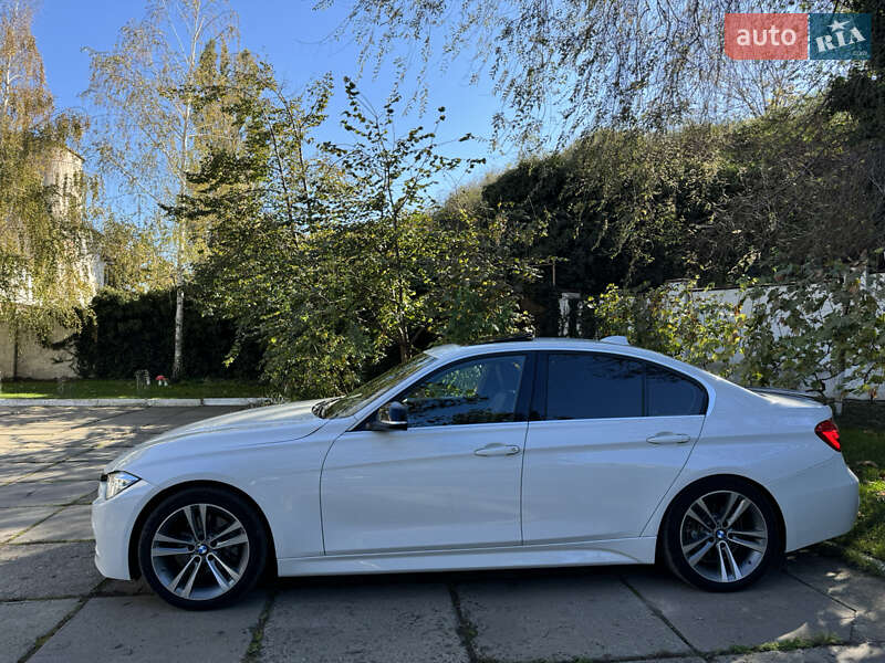 Седан BMW 3 Series 2014 в Одесі