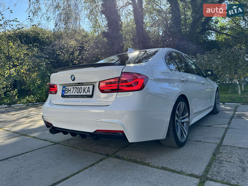 Седан BMW 3 Series 2014 в Одесі