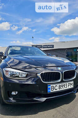 Седан BMW 3 Series 2015 в Львове