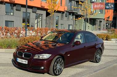 Седан BMW 3 Series 2010 в 