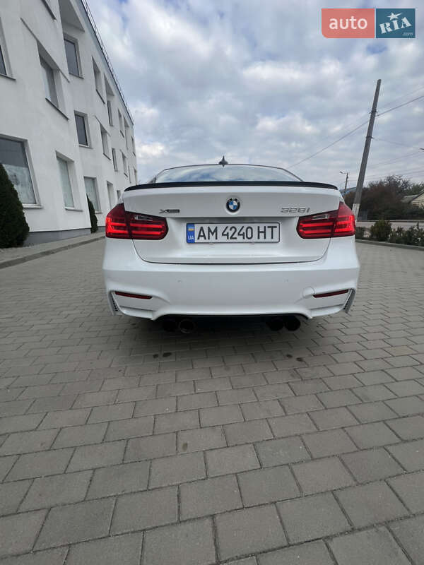 Седан BMW 3 Series 2012 в Житомире