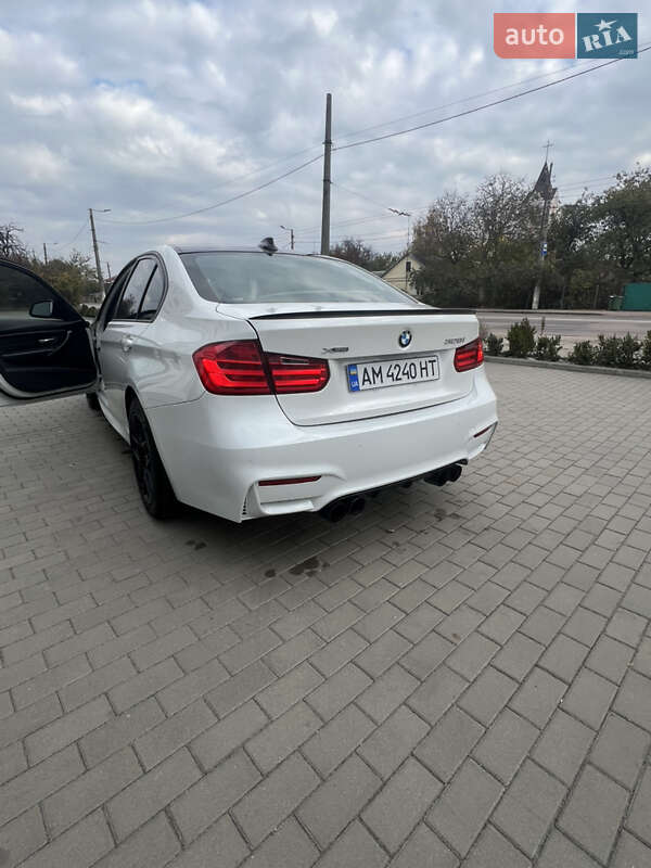 Седан BMW 3 Series 2012 в Житомире