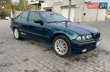 Седан BMW 3 Series 1994 в Кременчуге