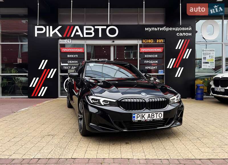 Седан BMW 3 Series 2022 в 