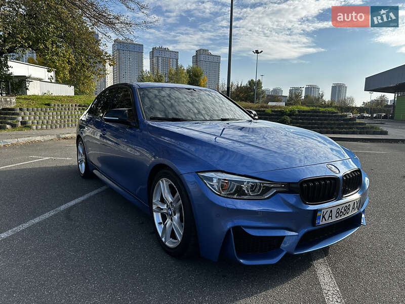 Седан BMW 3 Series 2016 в Киеве