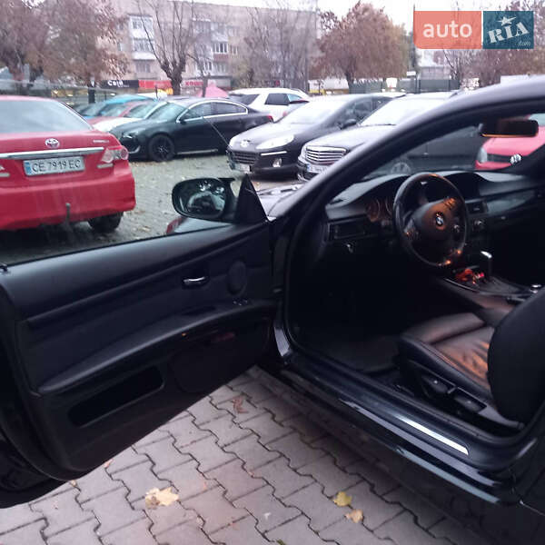 Купе BMW 3 Series 2011 в Чернівцях