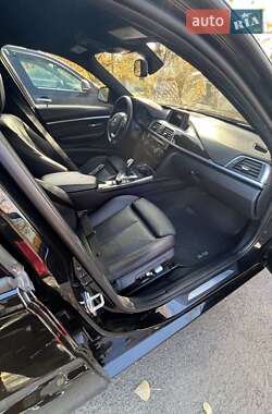 Седан BMW 3 Series 2015 в 