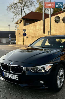 Седан BMW 3 Series 2012 в 