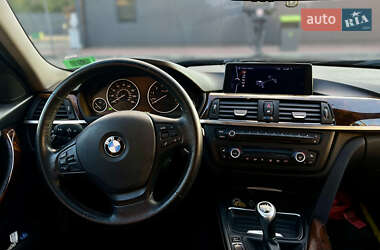 Седан BMW 3 Series 2012 в 