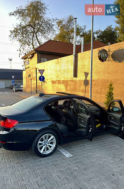 Седан BMW 3 Series 2012 в 