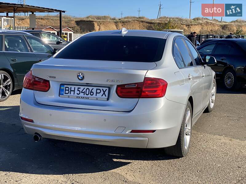 Седан BMW 3 Series 2015 в Одесі