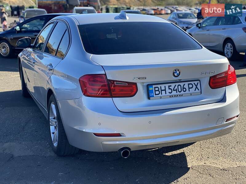 Седан BMW 3 Series 2015 в Одесі