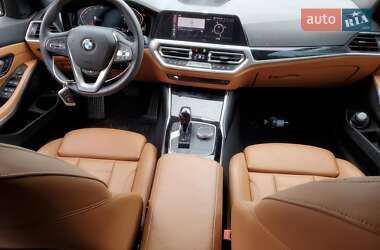 Седан BMW 3 Series 2019 в Днепре