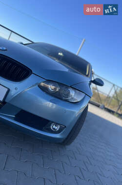 Купе BMW 3 Series 2007 в Ровно