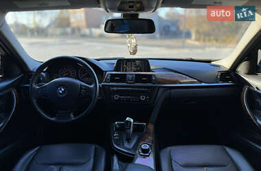 Седан BMW 3 Series 2012 в Виннице