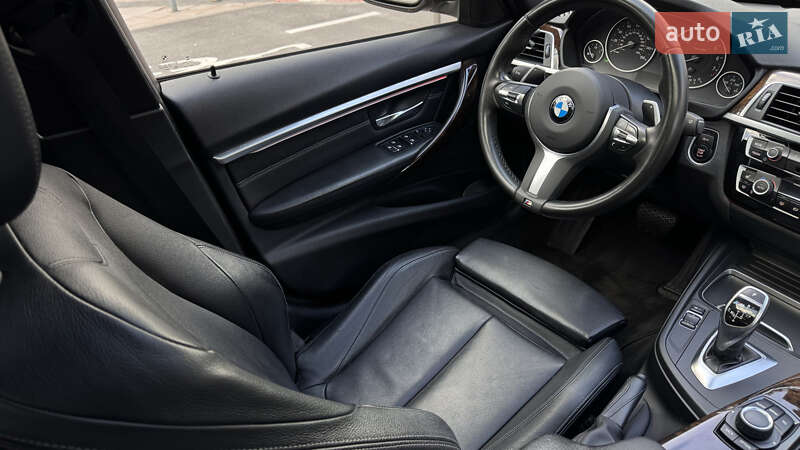 Седан BMW 3 Series 2015 в Киеве