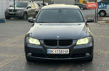 Седан BMW 3 Series 2006 в Рівному